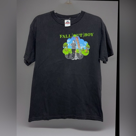 Fall Out Boy 2006 black Clouds t shirt M - Picture 2 of 9